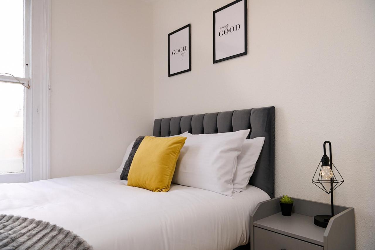 Spacious 3 Bedroom Apartment- Crouch End Appartamento *